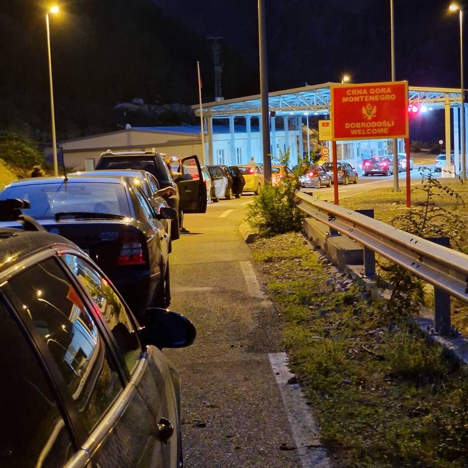 Čekanja i gužve na graničnom prelazu Zatrijebačka cijevna &#8211; Grabon prijetnja za turističku sezonu