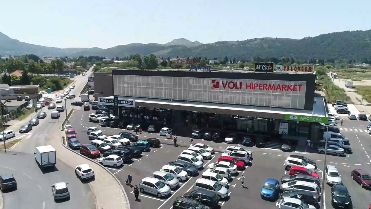 Otvoren novi Voli hipermarket u Baru