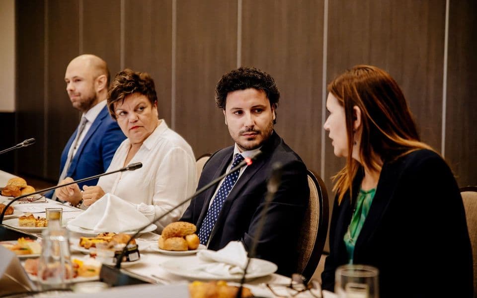 PRITISAK ZAPADA: Hrebickova &#8211; „Otvoreni Balkan“ i ugovor sa SPC nijesu prioriteti Crne Gore na putu ka EU