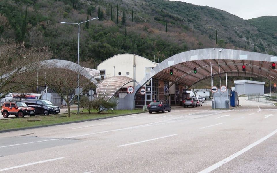 Vučinić: Od jeseni brži protok robe preko granica