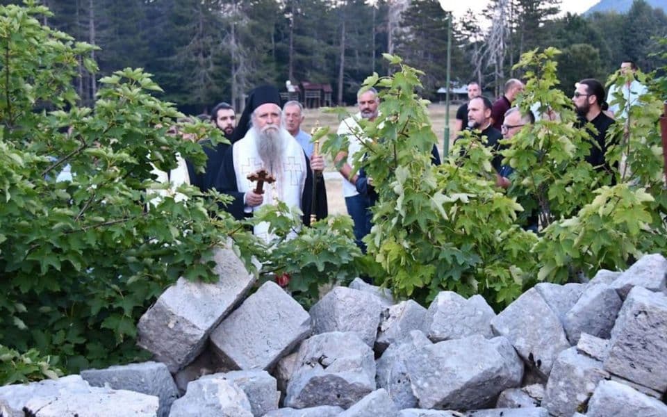 Samo je jedna Njegoševa kapela, a to nije ona o kojoj besjedi Joanikije