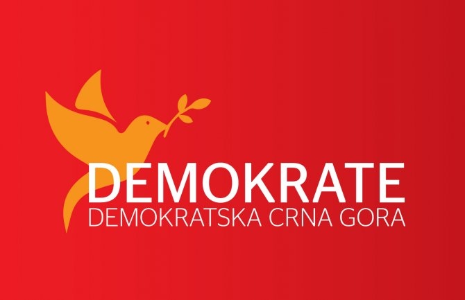 Demokrate Bogavcu: Pošaljite Jokovića kod Đukanovića da ponovo cmizdri za foteljama
