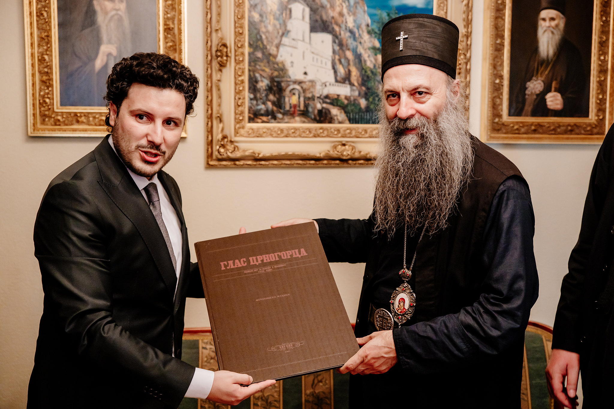 Crnogorske vlade na crkvenoj “klizavici”
