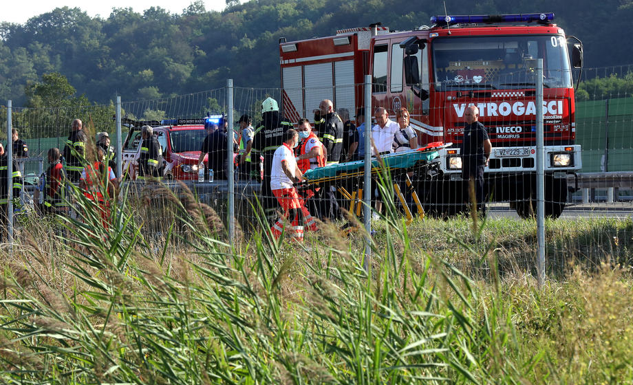 Gotov uviđaj saobraćajne nesreće u kojoj je poginulo 12 Poljaka: Vozač izgubio kontrolu nad autobusom