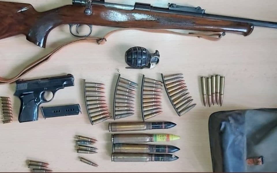 Akcija policije: Oduzete puške, pištolji, municija&#8230;