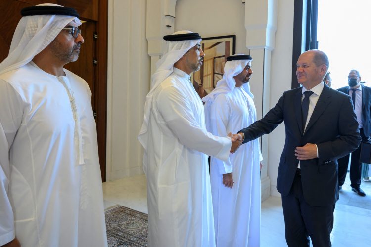 Potpisan sporazum, Emirati će snabdijevati Njemačku tečnim gasom i dizelom