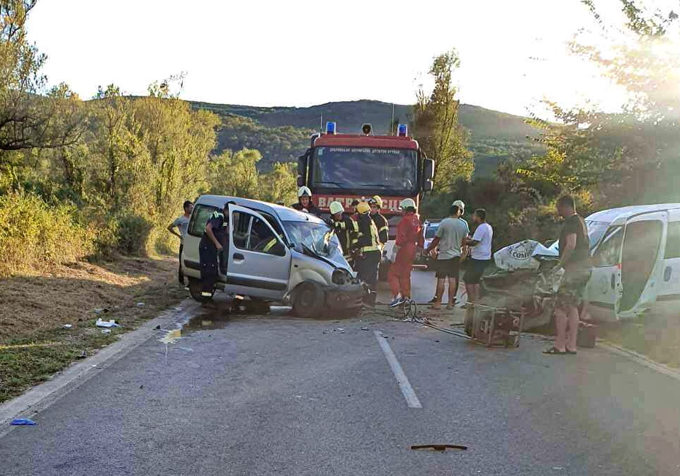 U saobraćajnoj nesreći na putu Tivat – Radovići stradala jedna osoba