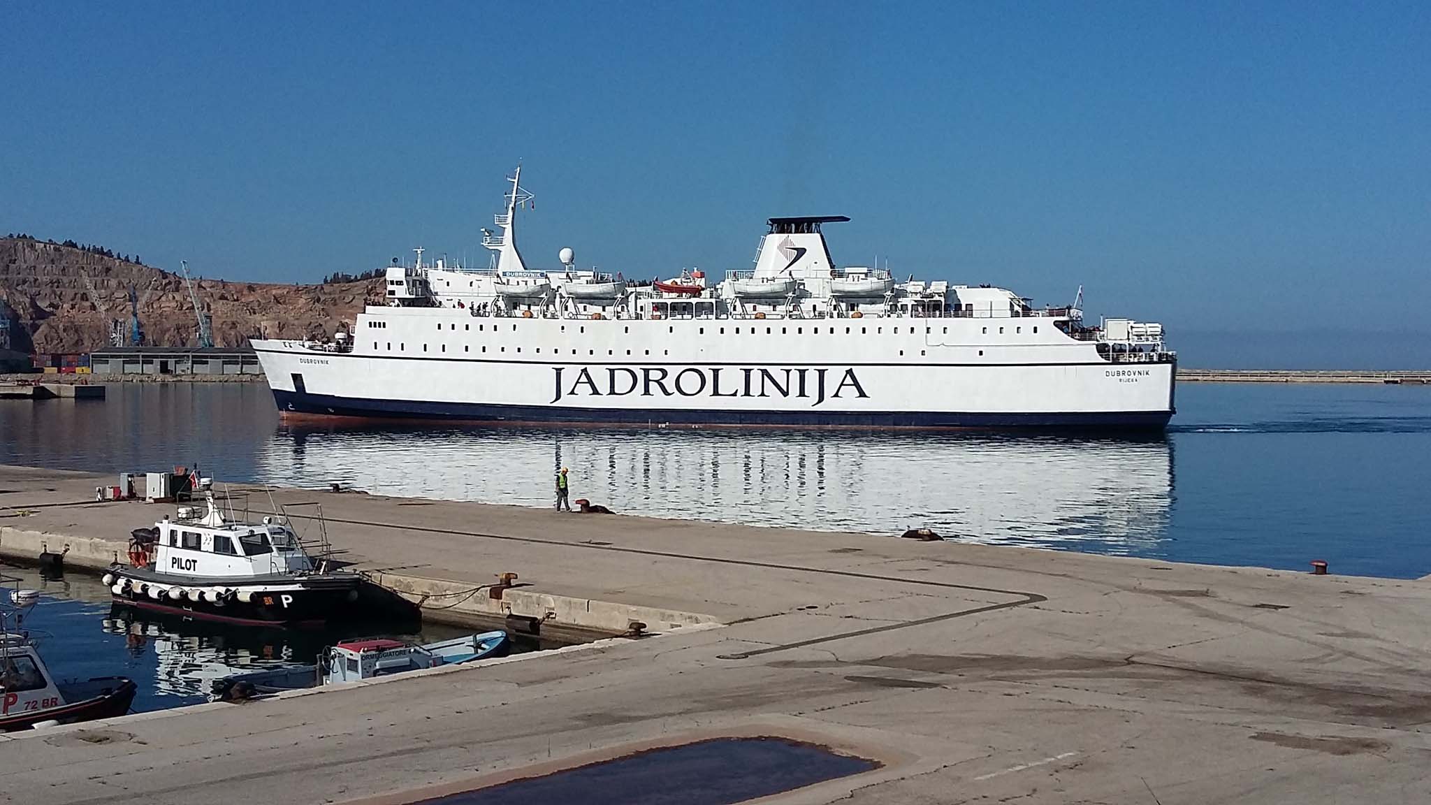Vraćanje trajekt linije Bar- Bari tokom cijele godine prioritet Ministarstva ekonomskog razvoja i turizma