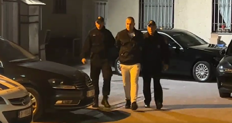 Adrović i Pejović saslušani i vraćeni u pritvor do 72 sata