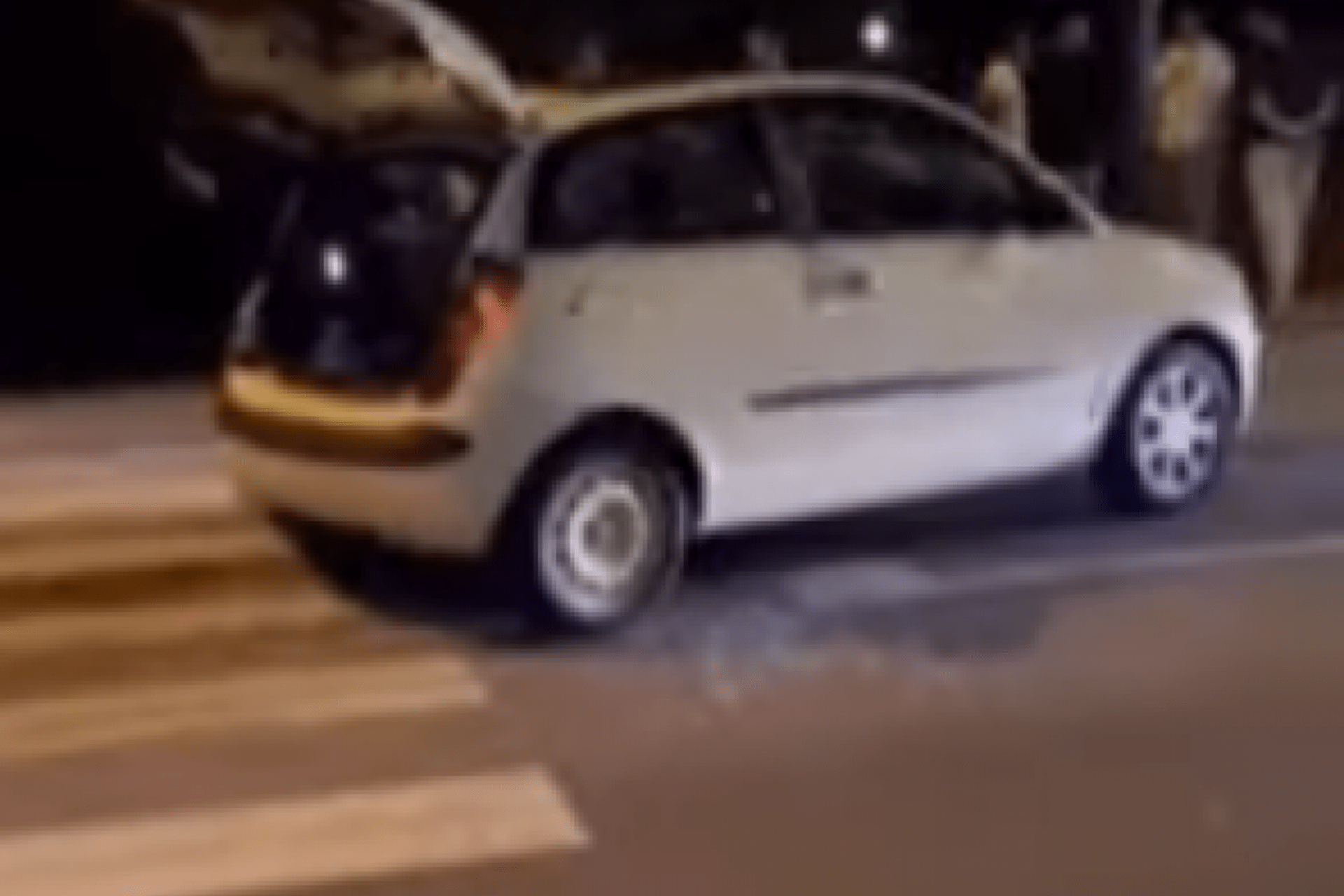 (VIDEO)Sukob dvije grupe u Budvi: Jedna osoba lakše povrijeđena, privedeno 10 osoba