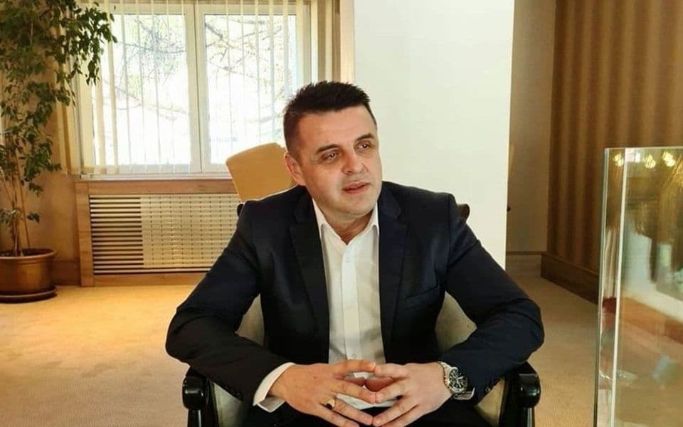 Lutovac dobio presudu protiv Bratić: Nezakonito sam smijenjen sa pozicije direktora beranske gimnazije￼