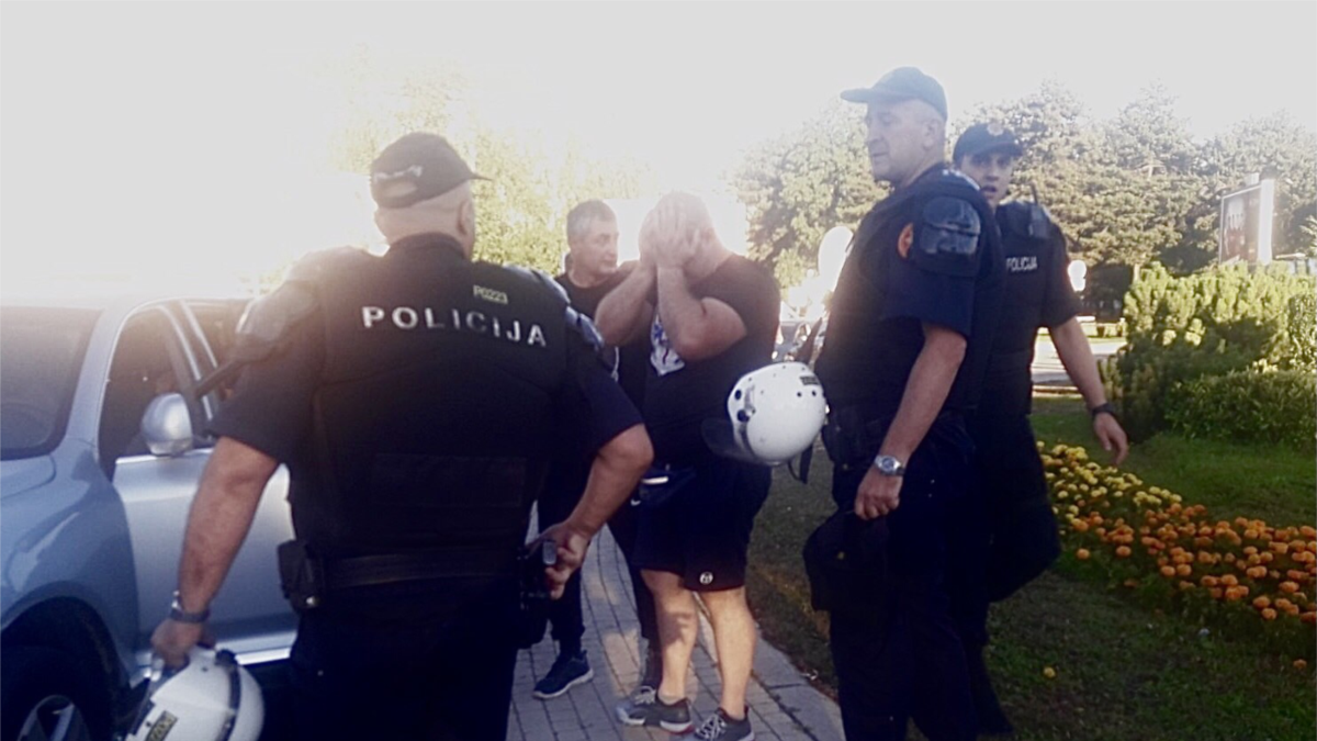 SAVJET ZA KONTROLU RADA POLICIJE O DOGAĐAJIMA U NIKŠIĆU: Neselektivna upotreba suzavca nema opravdanja