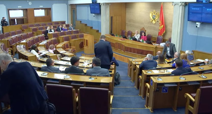 Uživo: Bulatović: Ja za Suzanu Mugoša neću glasati, a neće ni DF