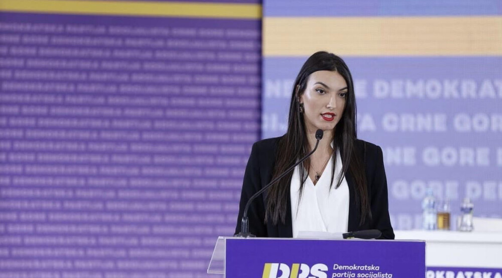 Šćepanović: “Oslobodioci” da se dogovore ko je spržio zemlju, prije nego budu odgovarali za svoja nepočinstva