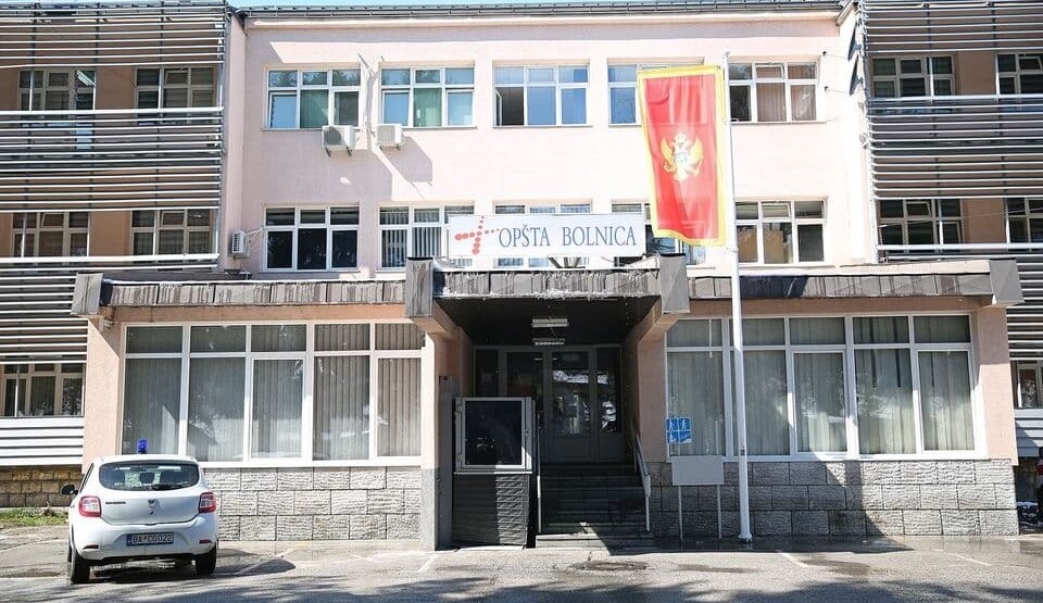 Uplaćena sredstva Opštoj bolnici Berane za savremenu angio salu i digitalni mamograf