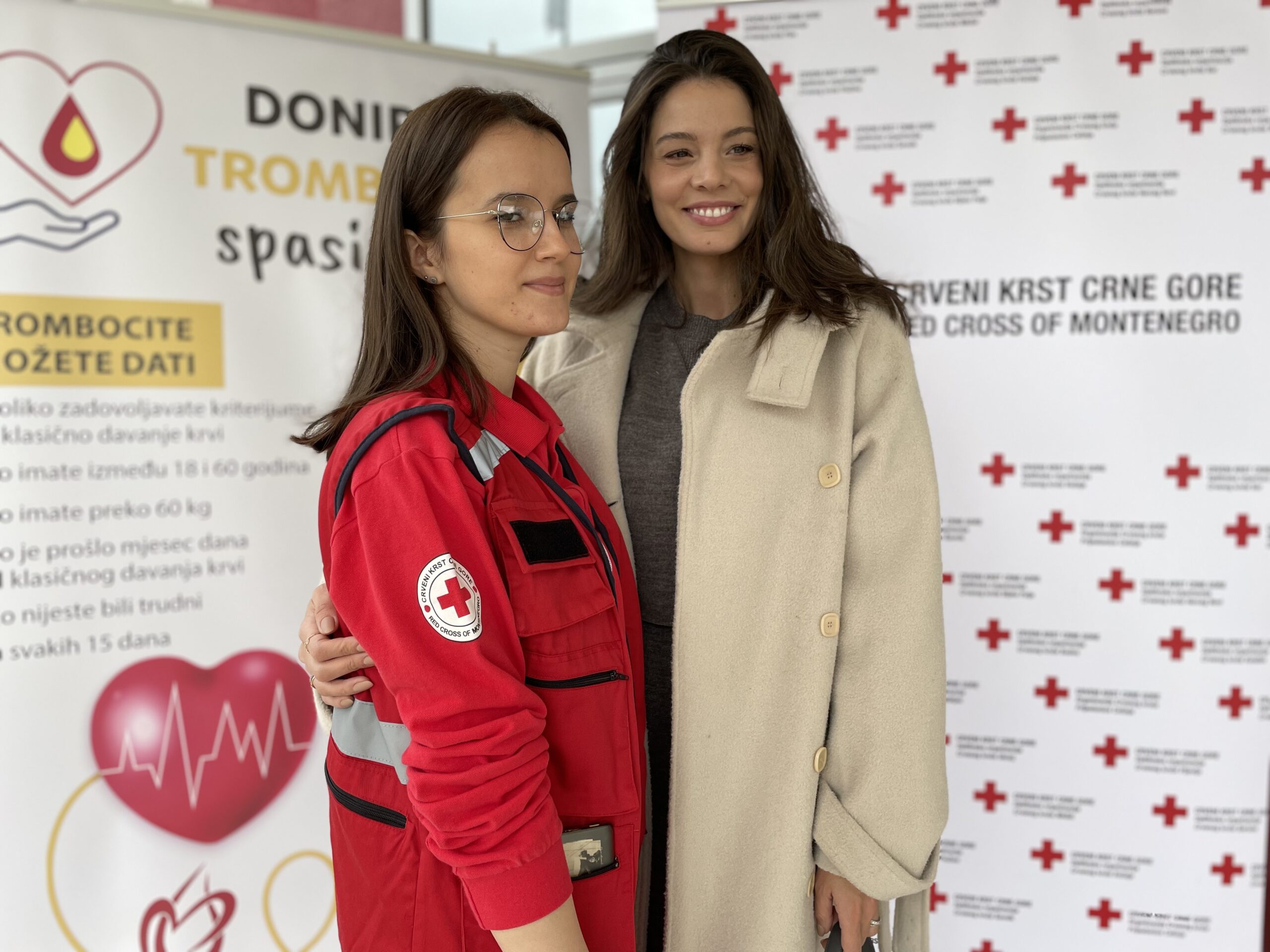 Crnogorska influenserka vas sve poziva da ovog mjeseca darujete mnogo a ne potrošite ništa