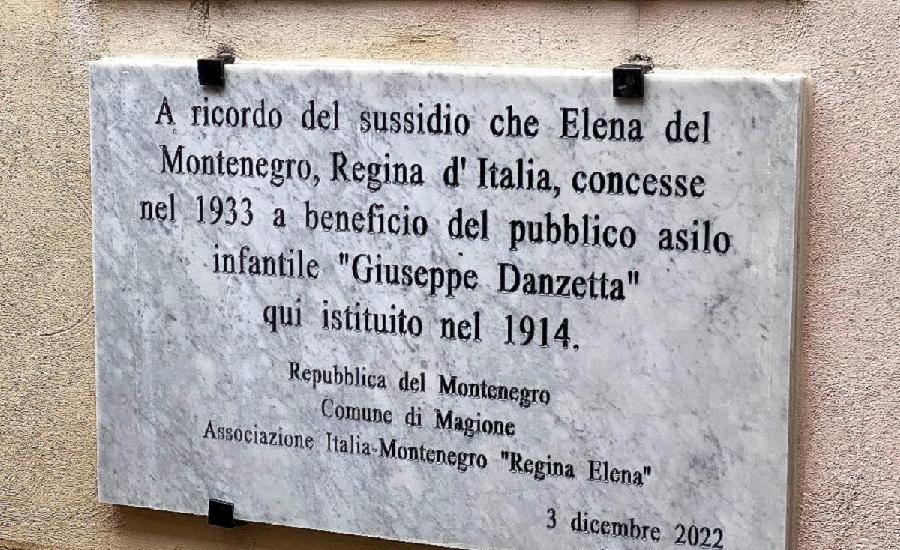 Spomen ploča Jeleni Savojskoj u mjestu Mađone pored Peruđe
