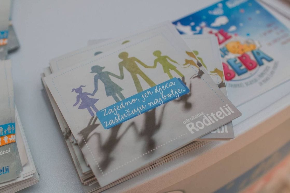 &#8220;Roditelji&#8221;: Abazovićeve nepromišljene i besramne izjave neće nas ućutkati