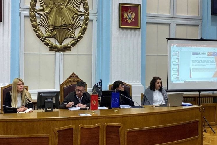 Na Cetinju predstavljen novi IPARD II Javni poziv za podršku prerađivačkom sektoru