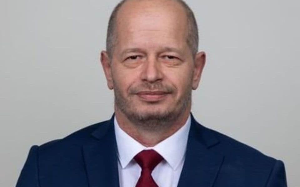 Adnan Pepić isključen iz BS-a zbog podrške Đeljošaju