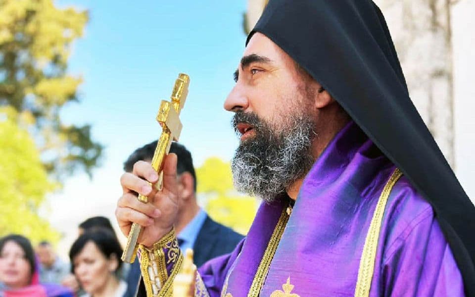 Metodije na liturgiji o bombardovanju, Rusiji, &#8220;đon obrazima i duši koja čuva srpski narod&#8221;&#8230;