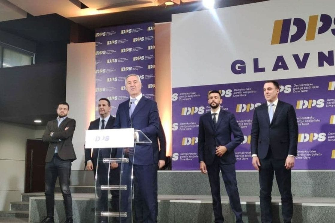 Đukanović: Rezultati izbora pokazali da Crna Gora srlja vodama velikosrpskog nacionalizma