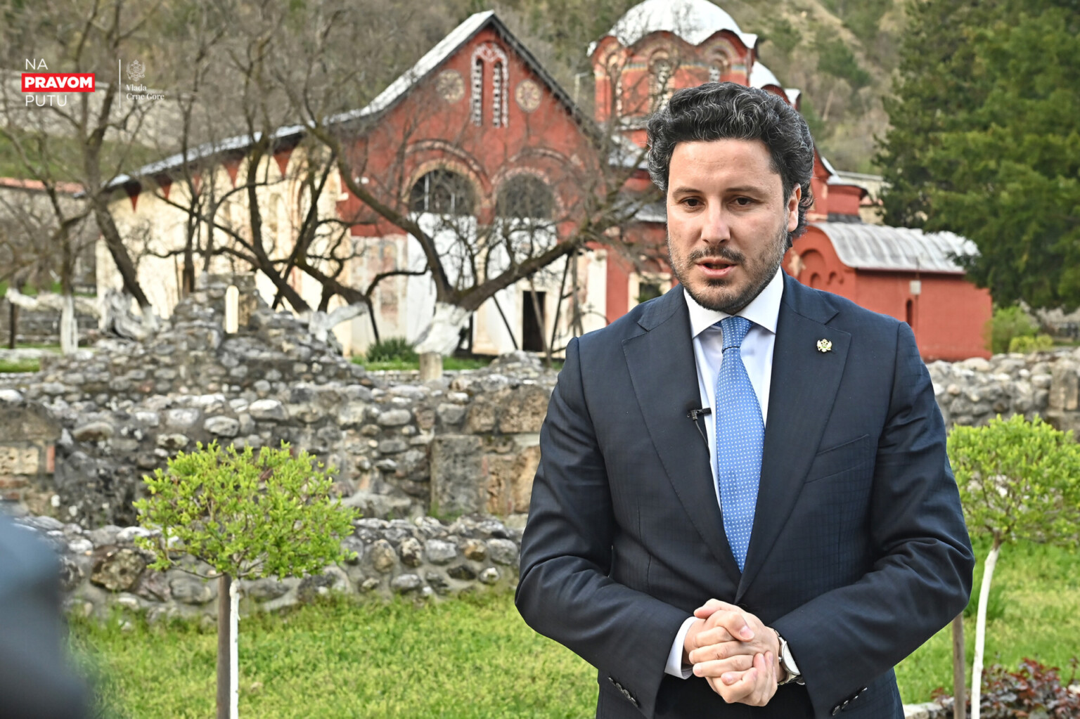 SVE SPLAMĆELO, ŽIVJELO ZABJELO: Zašto je Abazoviću asocijacija na drogu i narkomane 40 hiljada Zabjelčana?