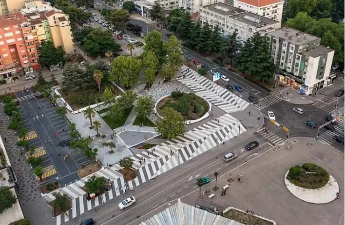 Resor Ane Novaković-Đurović nastavlja sa rušenjem objekata, ovog puta u Baru