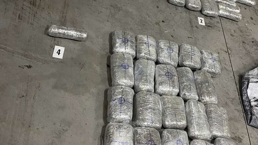 Spriječeno krijumčarenje oko 72 kg marihuane iz Albanije u Crnu Goru, uhapšen osumnjičeni