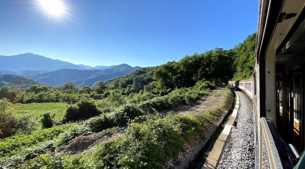 Turistički voz na relaciji Bar – Kolašin – Bar