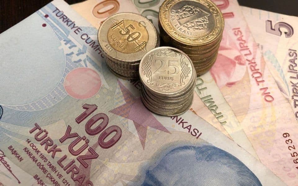 Turska lira pala gotovo rekordno nisko nakon ponovnog izbora Erdogana