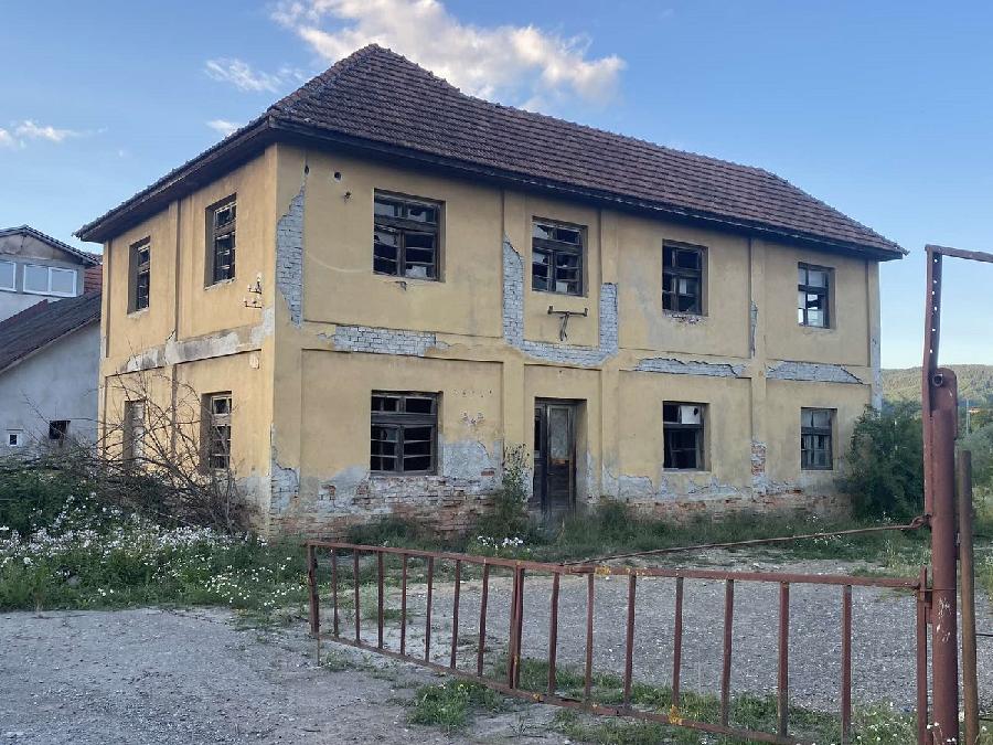 Radičević: Resursi gline neiskorišćeni, a država uvozi tone opekarskih proizvoda