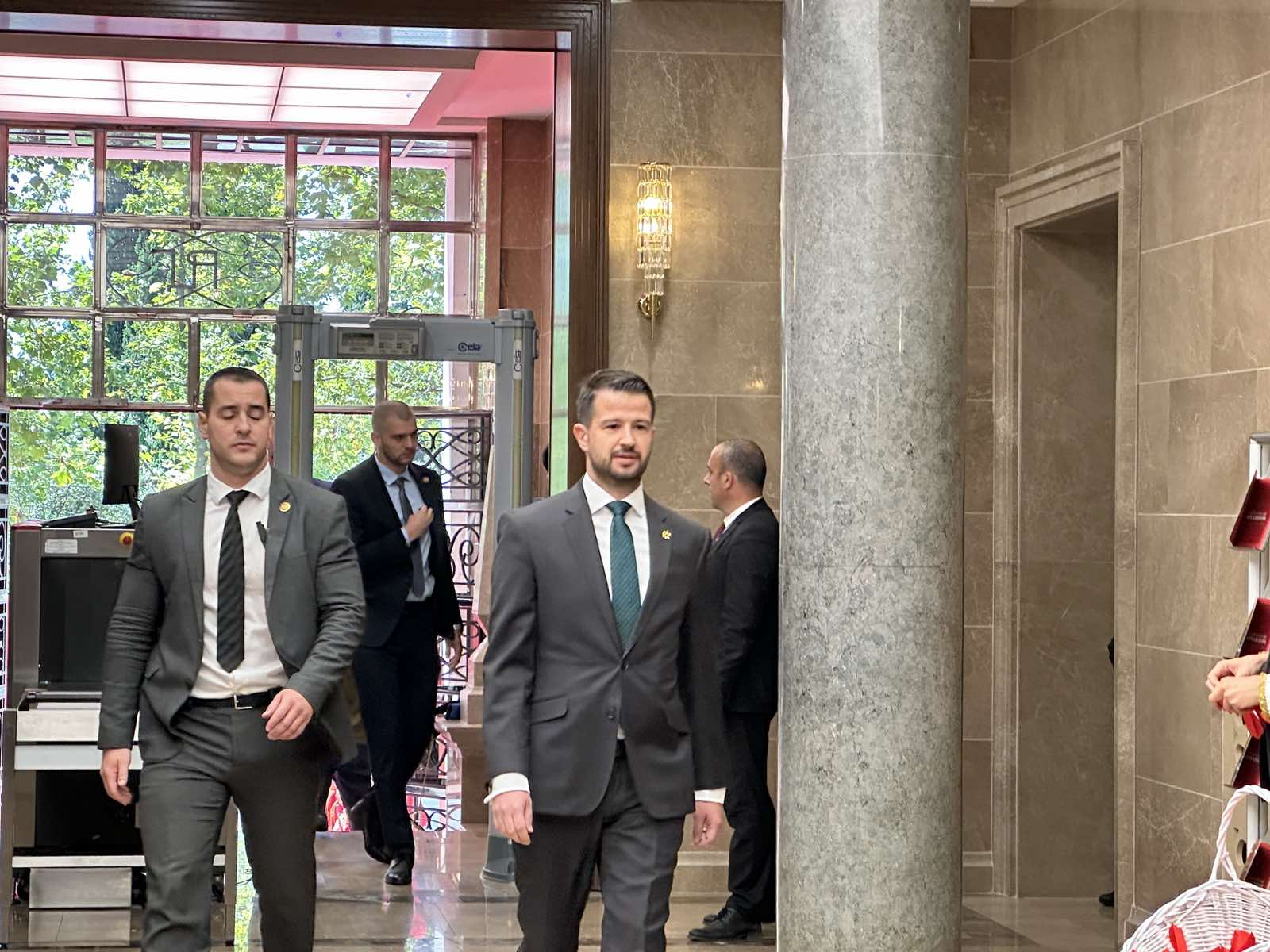 Milatović sjutra počinje konsultacije: Sastanak prvo sa Spajićem, pa sa Živkovićem