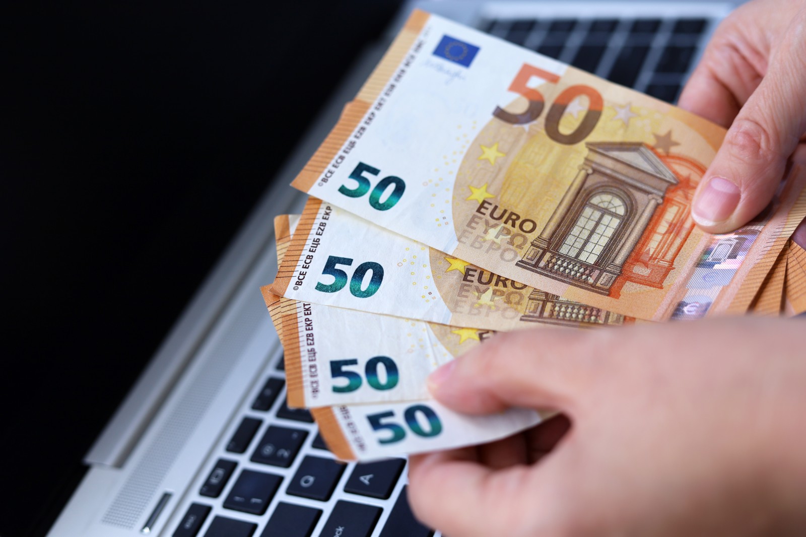 Do kraja godine POVEĆANJE PLATA, a do tad… OVDJE SE PRIJAVITE i preuzmite odmah 50€!