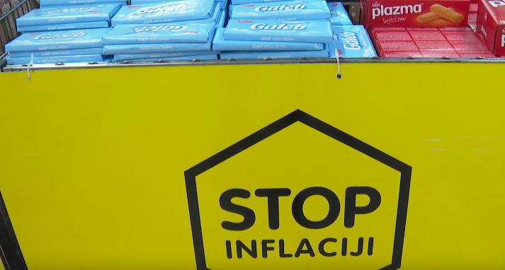 Cijene nekih namirnica snižene gotovo 40 odsto; Đurović: Građani će osjetiti benefite