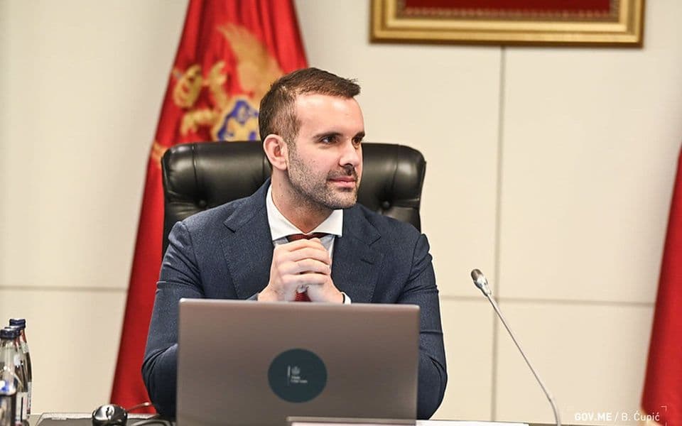 Spajić ima pet savjetnika