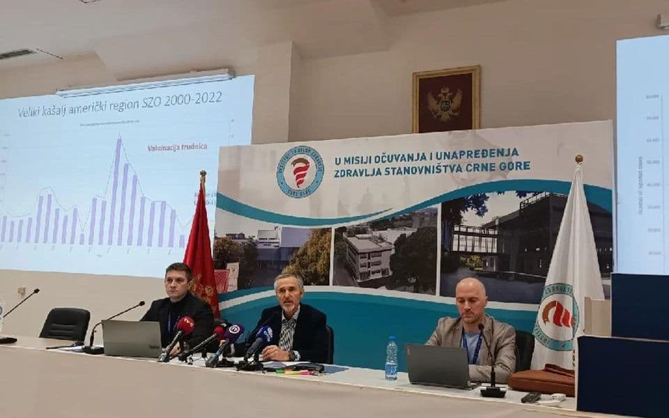 Veliki kašalj traje dvije sedmice, moguće ga je liječiti antibioticima