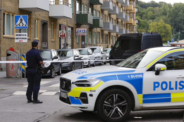 Pucnjava u Švedskoj: Ranjena najmanje tri tinejdžera