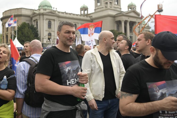 U zgradi bivšeg rukometaša, istaknutog člana SNS-a, prijavljeno čak 154 birača za izbore u Beogradu