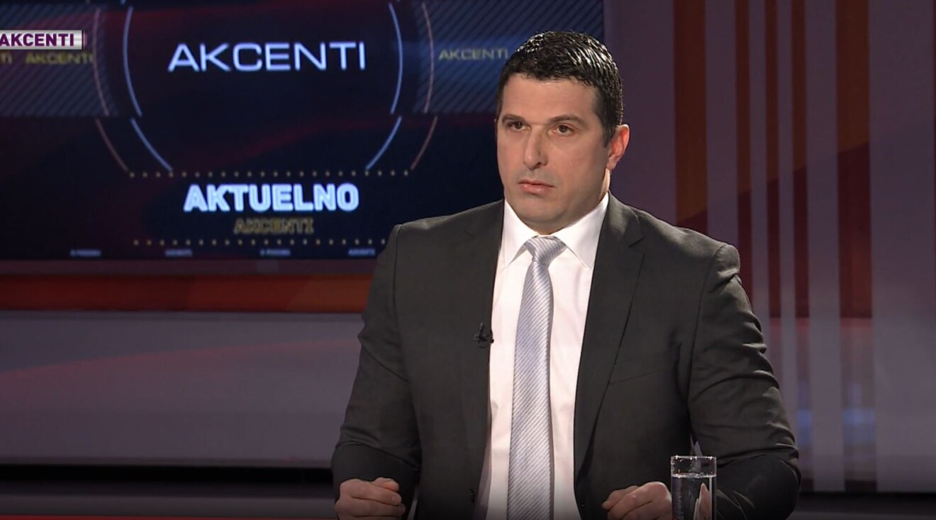 Janović o odlasku Milatovića i Spajića u Pariz: Nekada niste a sada navijate za Crnu Goru, barem neka korist od vaših putovanja