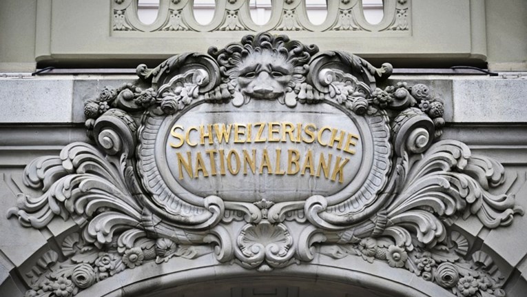 Švajcarska centralna banka snizila troškove zaduživanja
