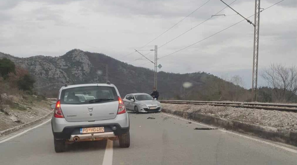 Saobraćajna nezgoda kod Virpazara izazvala velike kolone