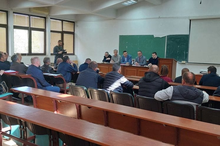 Joković pronašao rješenje za viškove sirovog mlijeka, otkupiće ga Bosna i Hercegovina