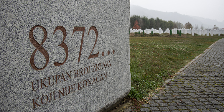 ZAŠTO VLADA I MVP ĆUTE O REZOLUCIJI O SREBRENICI: Crna Gora jedina uz Srbiju država regiona koja se nije priključila memorijalizaciji