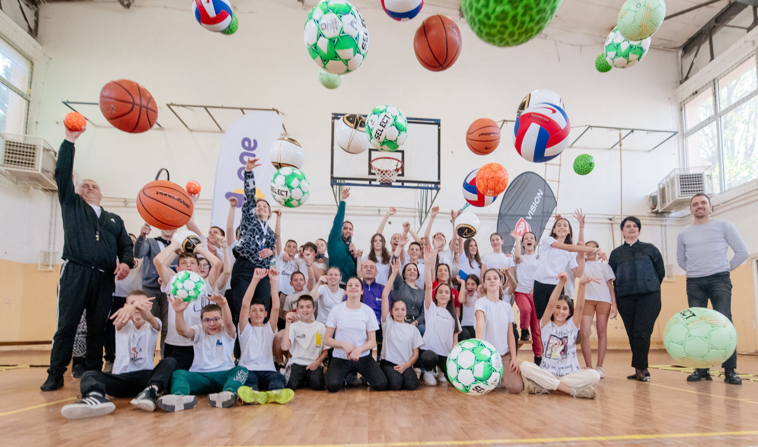 Olimpijski duh OŠ &#8220;Branko Božović&#8221; uz novu sportsku opremu