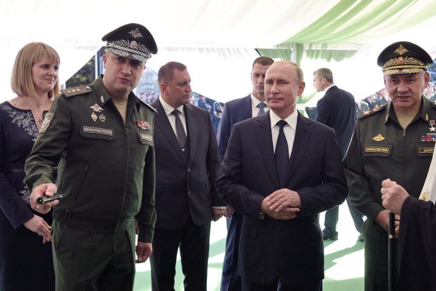 Putin predložio smjenu svog dugogodišnjeg saveznika Sergeja Šojgua