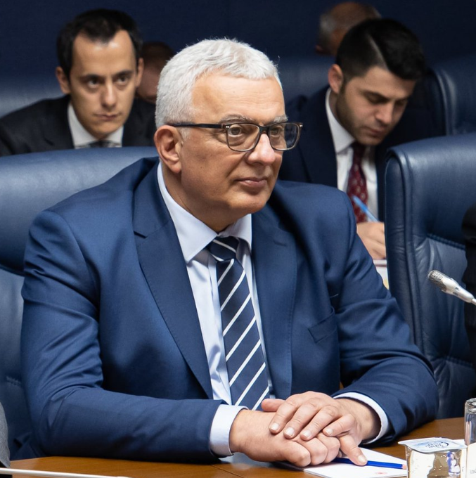 Mandić: Atentati na Trampa i Fica jasna su opomena da ekstremističke metode iz prošlosti nijesu nestale