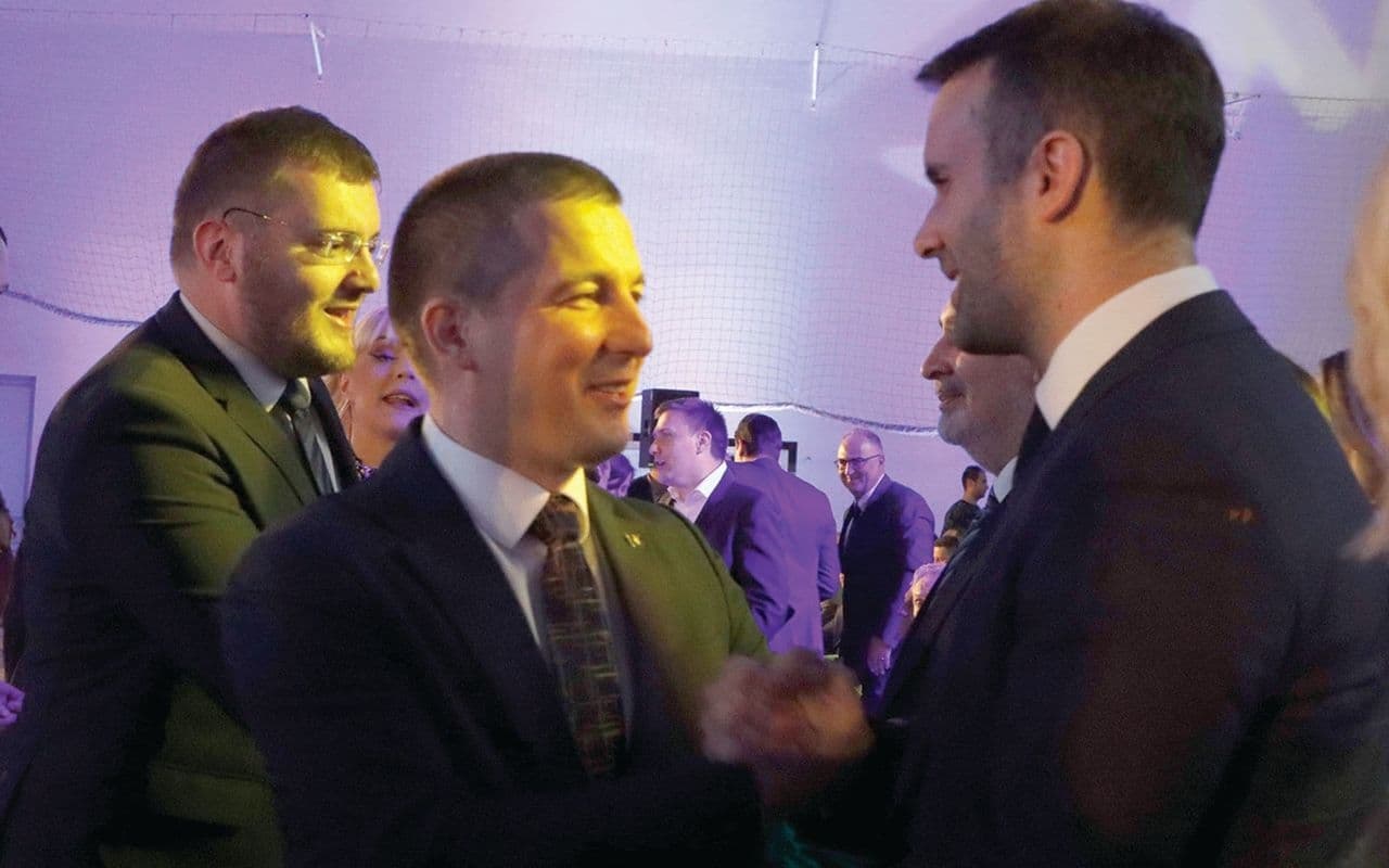 OROČENO DO IBARA &#8211; RAZROČENO ZBOG FOTELJA: Kako su DEMOKRATE promjenile ploču oko podrške VLADI