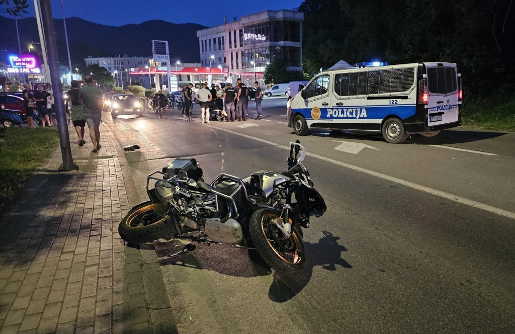 Udes u Herceg Novom, povrijeđen motociklista