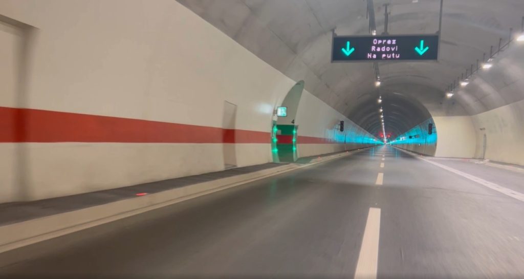 Saobraćajna nesreća u tunelu Vjeternik: Poginula jedna osoba